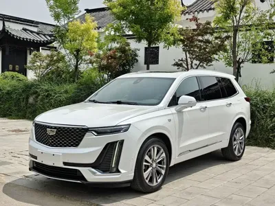 Cadillac XT6 · 2019 год