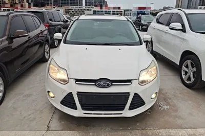Ford Focus 2012, 111300 км, за 4537 USD