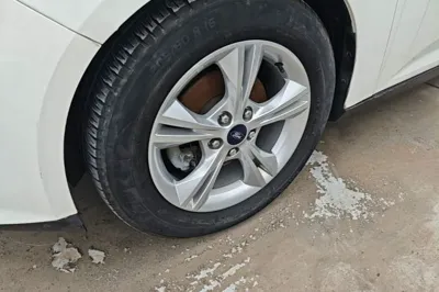 Ford Focus 2012, 111300 км, за 4537 USD - фото 10