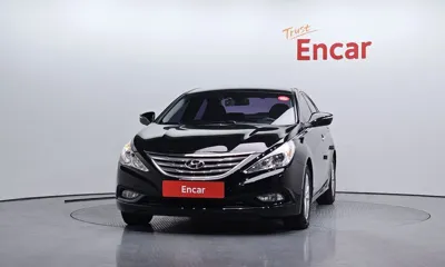 Hyundai Sonata 2012, 128819 км, за 3187.62 USD