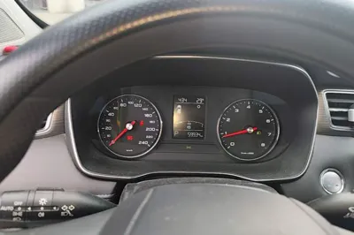 Roewe RX5 2022, 59900 км, за 7546 USD - фото 20
