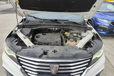 Roewe RX5 2022, 59900 км, за 7546 USD - фото 30