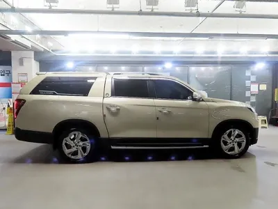 KG_Mobility_Ssangyong Rexton 2024, 19402 км, за 20840.4 USD