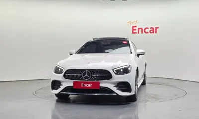 Mercedes-Benz E-Class 2021, 76001 км, за 30575.1 USD