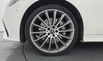 Mercedes-Benz E-Class 2021, 76001 км, за 30575.1 USD