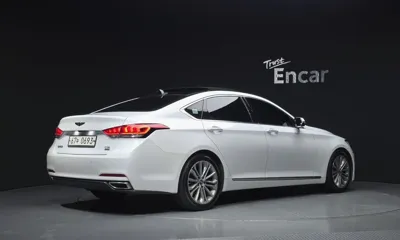 Hyundai Genesis 2016, 142850 км, за 7097.74 USD