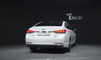 Hyundai Genesis 2016, 142850 км, за 7097.74 USD