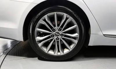 Hyundai Genesis 2016, 142850 км, за 7097.74 USD