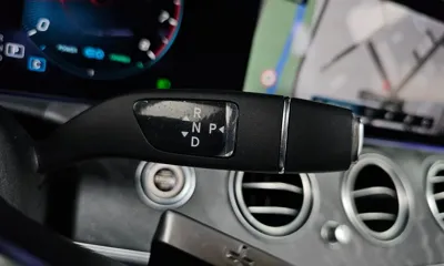 Mercedes-Benz E-Class 2022, 104764 км, за 22794.8 USD - фото 9