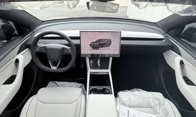 Tesla Model Y 2026, 10 км, за 46846.93 USD - фото 6