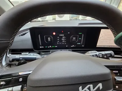 Kia Canival 2026, 20 км, за 11422.54 USD
