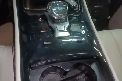 Denza D9 2024, 28700 км, за 39060 USD - фото 17