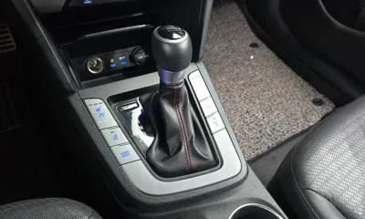 Hyundai Avante 2016, 183572 км, за 3872.92 USD - фото 9