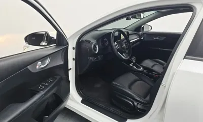 Kia K3 2022, 90903 км, за 8927.4 USD - фото 10