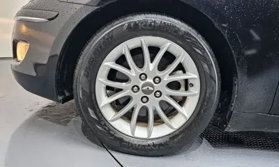 Hyundai Genesis 2009, 166819 км, за 2101.94 USD