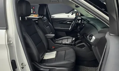 ChevroletGMDaewoo Trailblazer 2023, 20283 км, за 16872.97 USD - фото 10