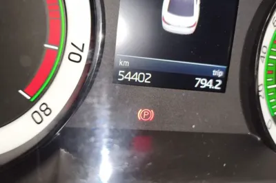 Skoda Superb 2018, 54400 км, за 10353 USD - фото 11