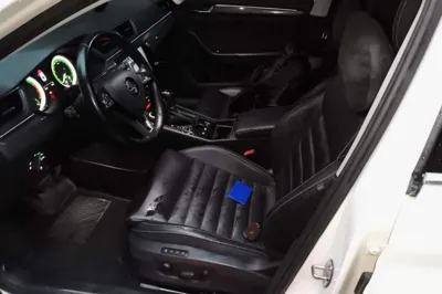Skoda Superb 2018, 54400 км, за 10353 USD - фото 14