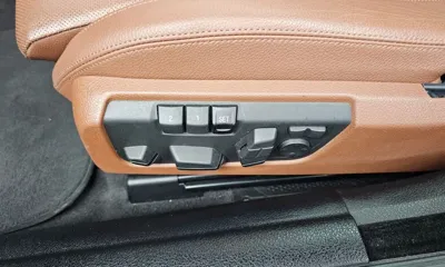 BMW 6-Series 2018, 103285 км, за 18214.95 USD - фото 32
