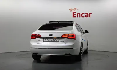 Kia K7 2012, 124432 км, за 2732.24 USD