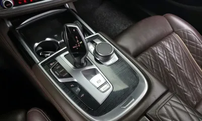 BMW 7-Series 2021, 167423 км, за 31205.23 USD - фото 9
