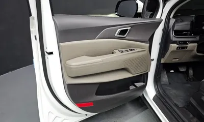 Kia Canival 2025, 19182 км, за 21333.86 USD - фото 24
