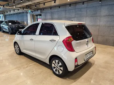 Kia Morning 2016, 78454 км, за 4095.43 USD