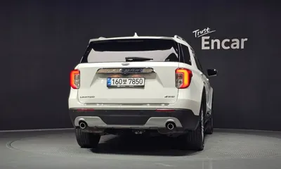 Ford Explorer 2021, 39644 км, за 18818.77 USD