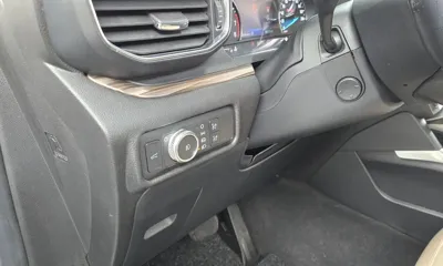 Ford Explorer 2021, 39644 км, за 18818.77 USD - фото 14