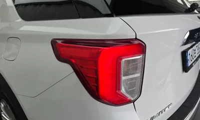 Ford Explorer 2021, 39644 км, за 18818.77 USD - фото 23