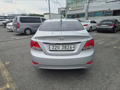 Hyundai Accent 2014, 94841 км, за 3216.49 USD