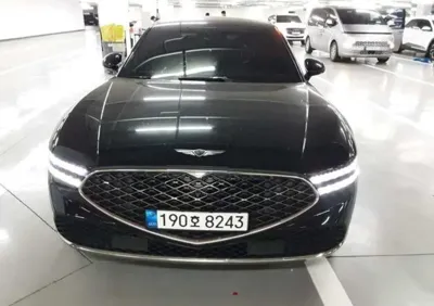 Genesis G90 · 2022 год