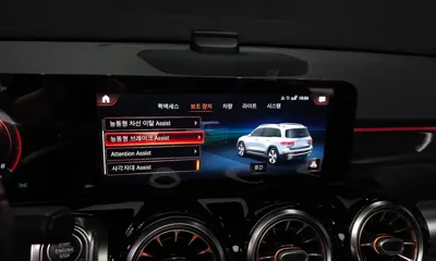 Mercedes-Benz GLB-Class 2021, 49284 км, за 21076.97 USD - фото 16