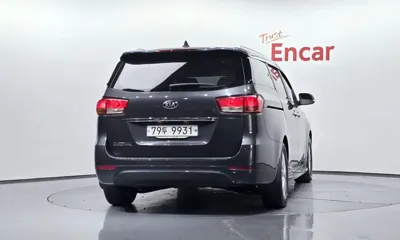 Kia Canival 2018, 109116 км, за 7097.74 USD