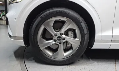 Genesis GV70 2025, 29179 км, за 31581.68 USD