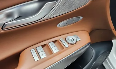 Genesis GV70 2025, 29179 км, за 31581.68 USD - фото 20