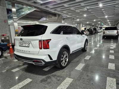 Kia Sorento 2021, 161800 км, за 13588.03 USD