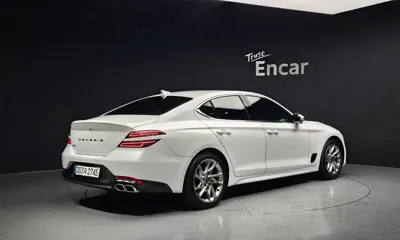 Genesis G70 2021, 30327 км, за 20425.72 USD