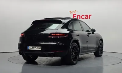 Porsche Macan 2018, 127377 км, за 21465.14 USD