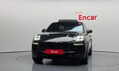 Porsche Macan 2018, 127377 км, за 21465.14 USD