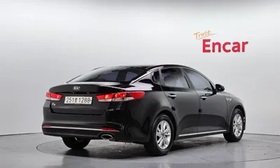 Kia K5 2017, 117820 км, за 5218.59 USD