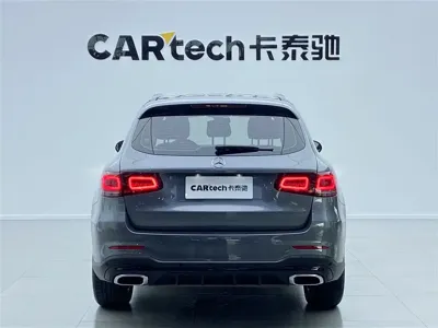 Mercedes-Benz GLC 2021, 54300 км, за 26014.8 USD