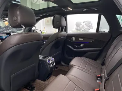 Mercedes-Benz GLC 2021, 54300 км, за 26014.8 USD - фото 6