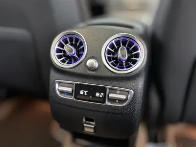 Mercedes-Benz GLC 2021, 54300 км, за 26014.8 USD - фото 22