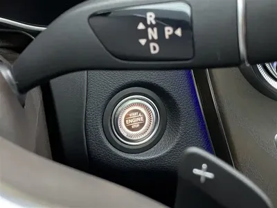 Mercedes-Benz GLC 2021, 54300 км, за 26014.8 USD - фото 23