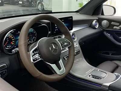 Mercedes-Benz GLC 2021, 54300 км, за 26014.8 USD - фото 24