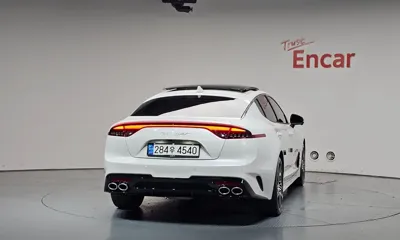 Kia Stinger 2022, 75090 км, за 17649.4 USD