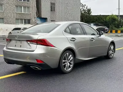 Lexus IS 2017, 80000 км, за 14572.56 USD - фото 7
