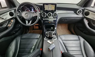 Mercedes-Benz GLC-Class 2018, 54796 км, за 19509.51 USD - фото 7