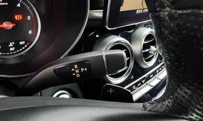 Mercedes-Benz GLC-Class 2018, 54796 км, за 19509.51 USD - фото 9